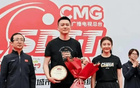 篮球名帅零酬劳打乒乓球,这份“傻气”为何全网点赞?前辽宁男篮冠军教头杨鸣,最近又搞了一件让人意外的事